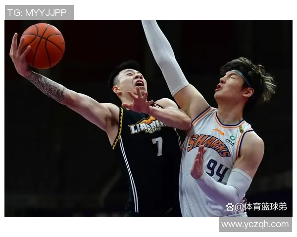 方硕在篮球赛场上的崛起与挑战解析以及对未来发展的展望与期待