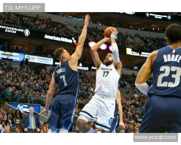 灰熊与小牛首节对决精彩纷呈双方争夺激烈展现实力与战术较量